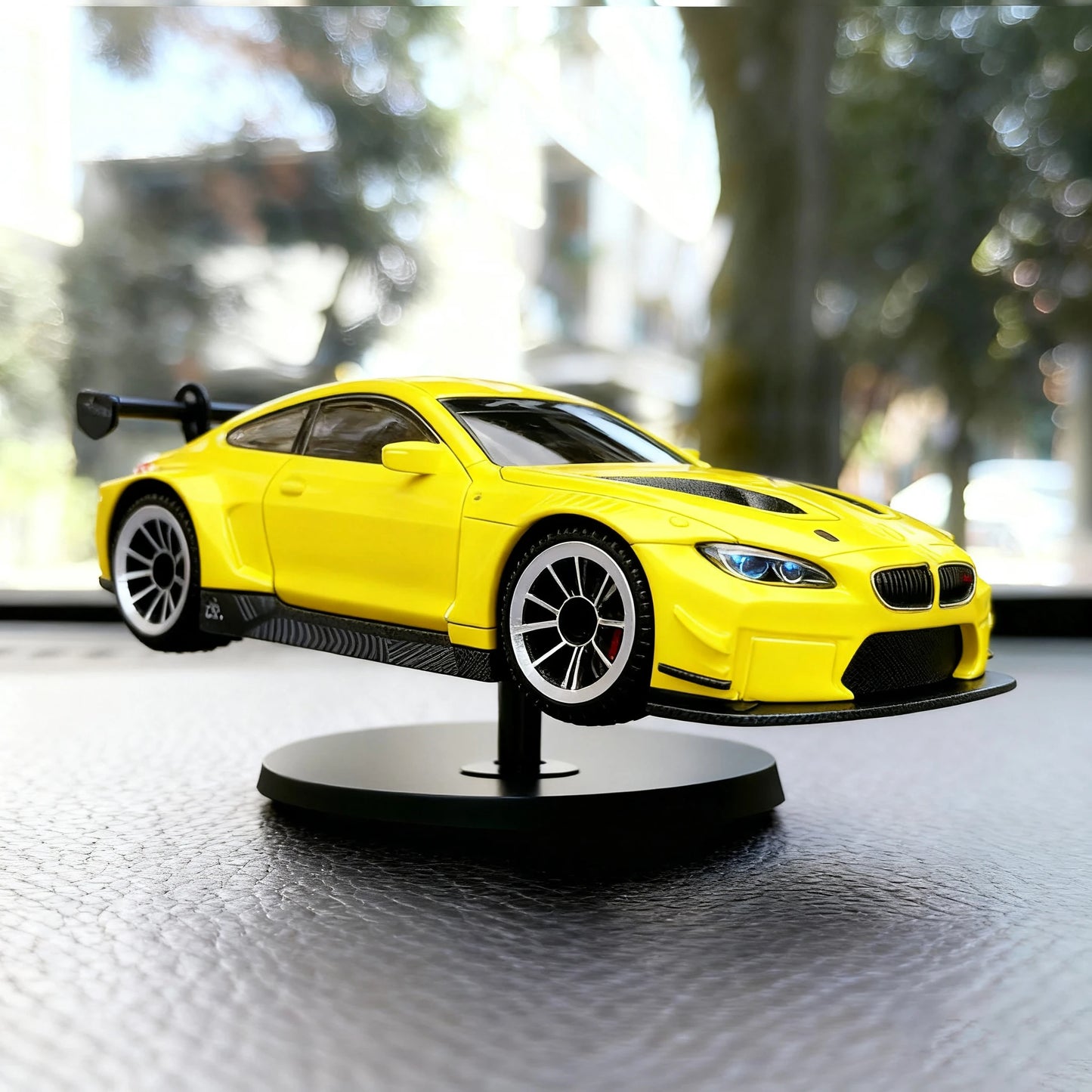 BMW M4 GT3, ozdoba do zabawy dla dzieci, prezent dla mężczyzn, dekoracja konsoli środkowej samochodu