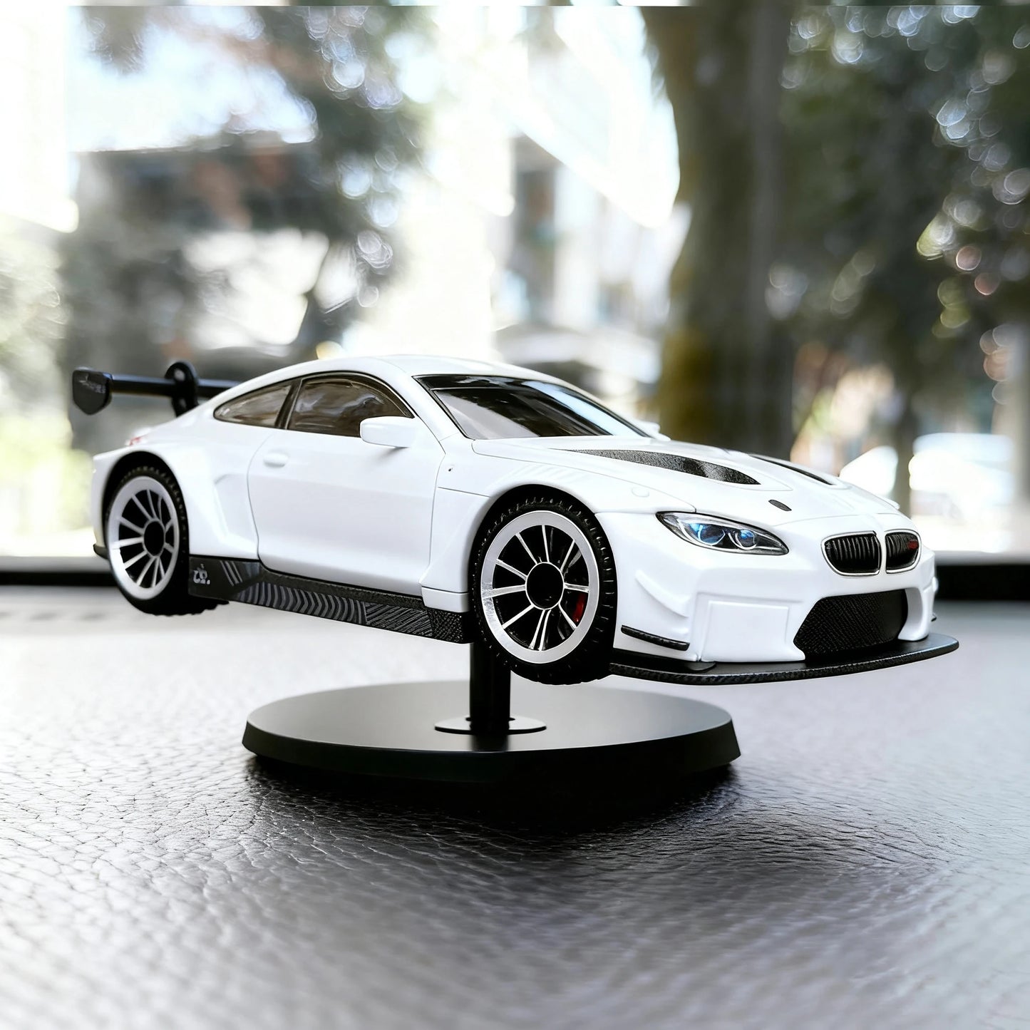 BMW M4 GT3, ozdoba do zabawy dla dzieci, prezent dla mężczyzn, dekoracja konsoli środkowej samochodu