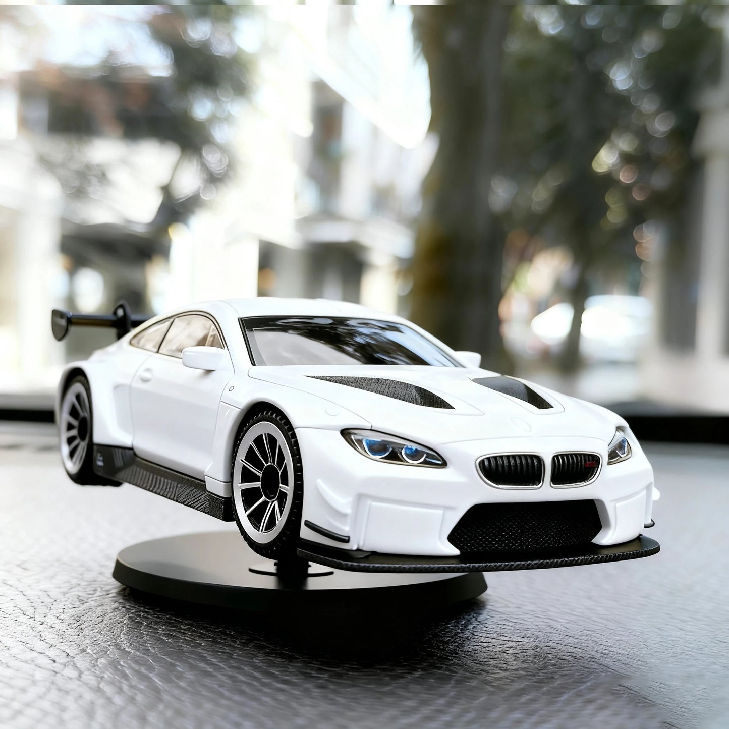 BMW M4 GT3, ozdoba do zabawy dla dzieci, prezent dla mężczyzn, dekoracja konsoli środkowej samochodu